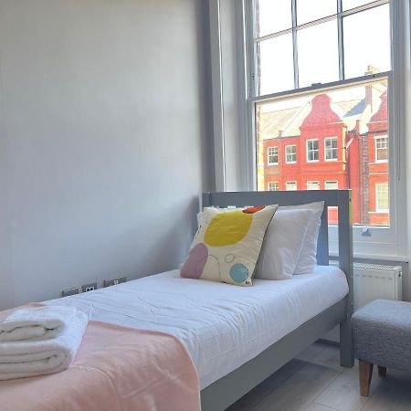 2 Bedroom Apartment In South Hampstead London Exterior photo