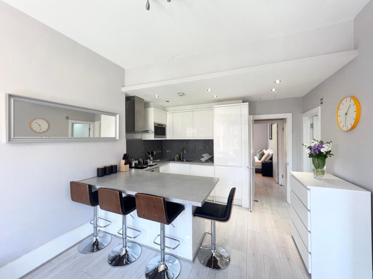2 Bedroom Apartment In South Hampstead London Exterior photo